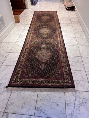 100% Wool Persian Tabriz Mahi Runner