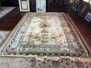 Beluchi Superior Quality Rugs, Man Made Silk, 100% Viscose Rug 7.8ftx11ft