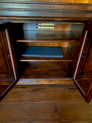 Bernhardt Entertainment Unit