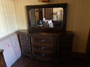 Bernhardt 9 Drawer Dresser with Mirror