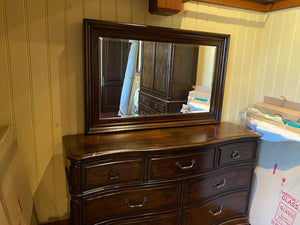 Bernhardt 7 Drawer Dresser with Mirror
