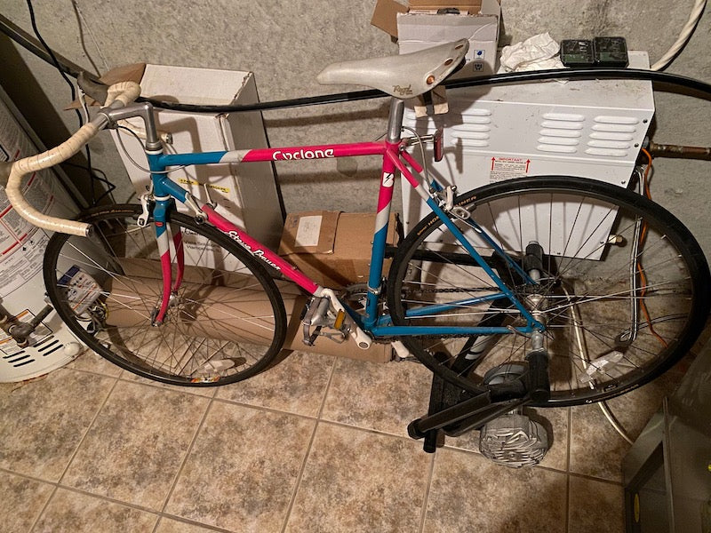 Cyclone sales road bike