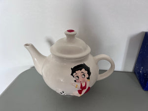 NJ Croce 2003 Betty Boop Tea Pot