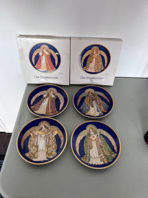 4 Hutschenreuther by William and Charlotte Hallett DAS ENGELSKONZERT Plates