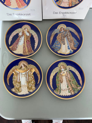 4 Hutschenreuther by William and Charlotte Hallett DAS ENGELSKONZERT Plates