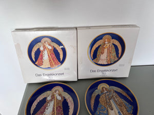 4 Hutschenreuther by William and Charlotte Hallett DAS ENGELSKONZERT Plates