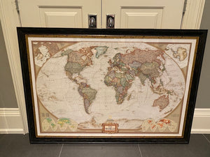National Geographic: World Executive Wall Map Poster (Framed)