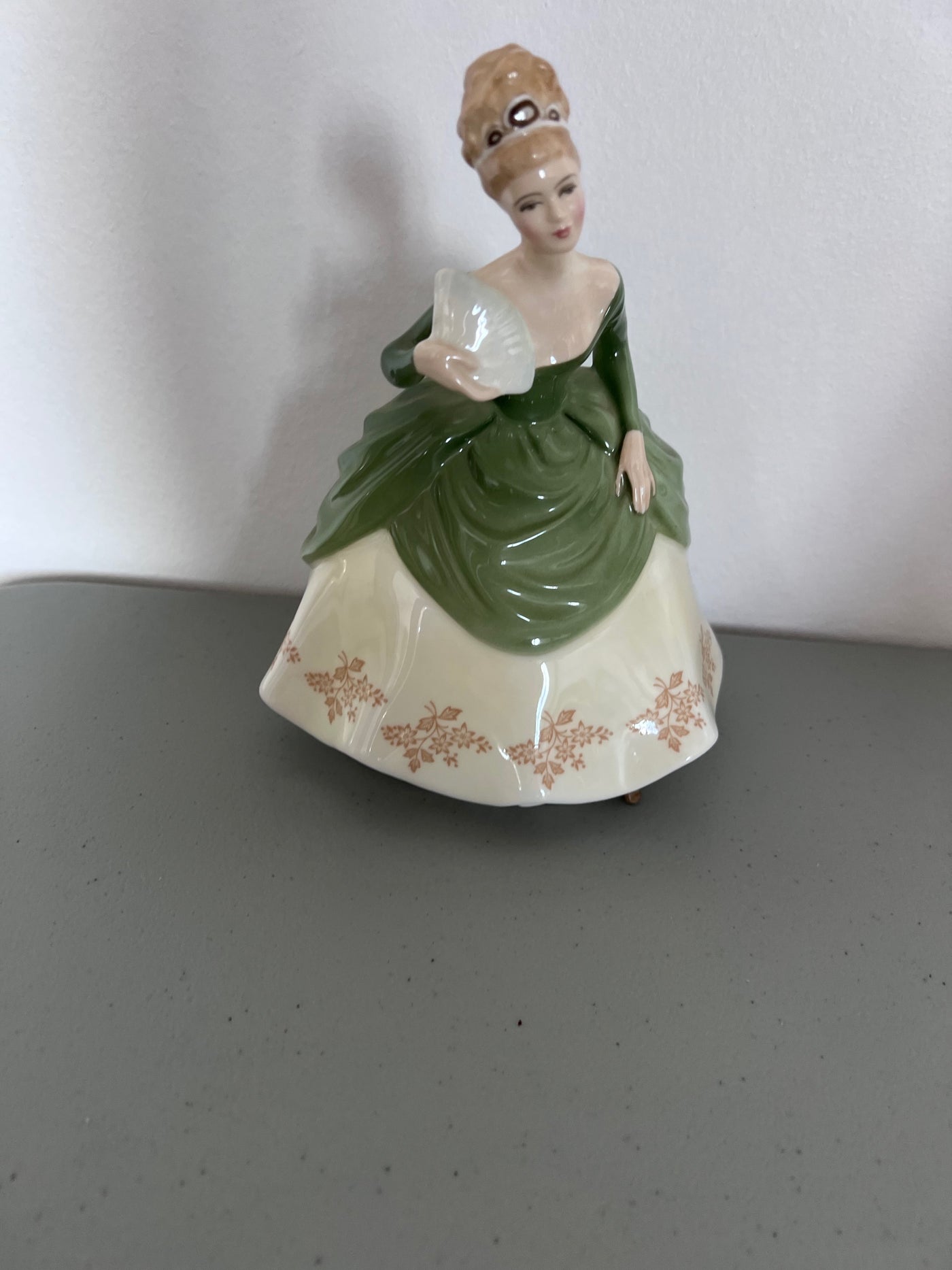 Royal Doulton Figurine- Soiree HN2313 Sell My Stuff Canada - Canada's Content and Estate Sale Specialists Royal Doulton Figurine- Soiree HN2313 Sell My Stuff Canada - Canada's Content and Estate Sale Specialists