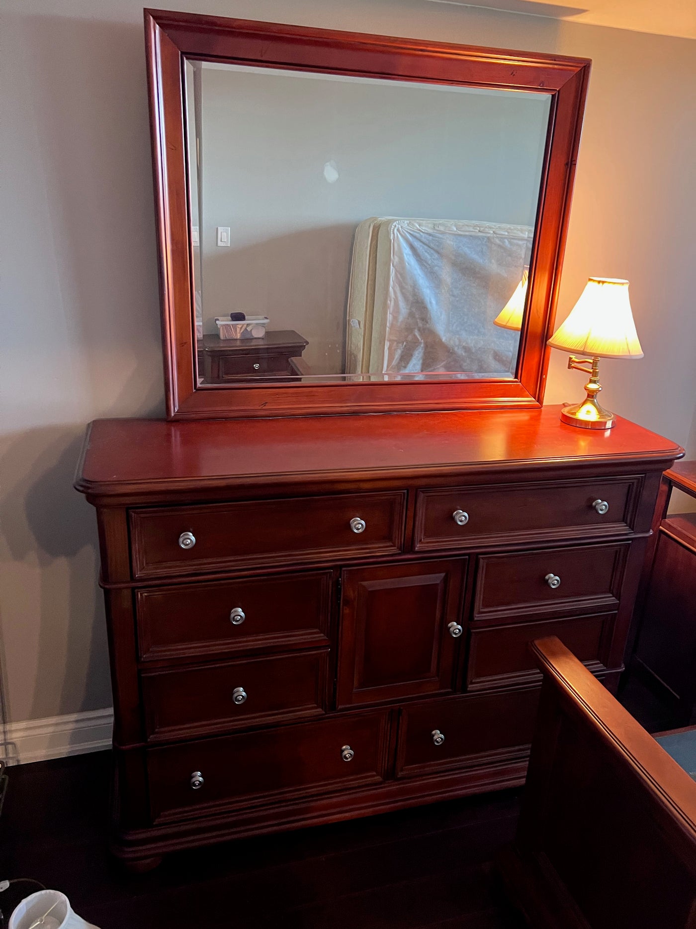 Cherry Dresser w/Mirror – Sell My Stuff Canada