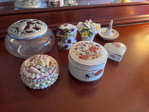 Porcelain Trinket Lot