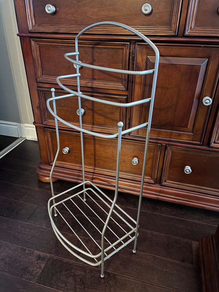 Towel Stand