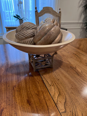 Decorative Bowl on Stand