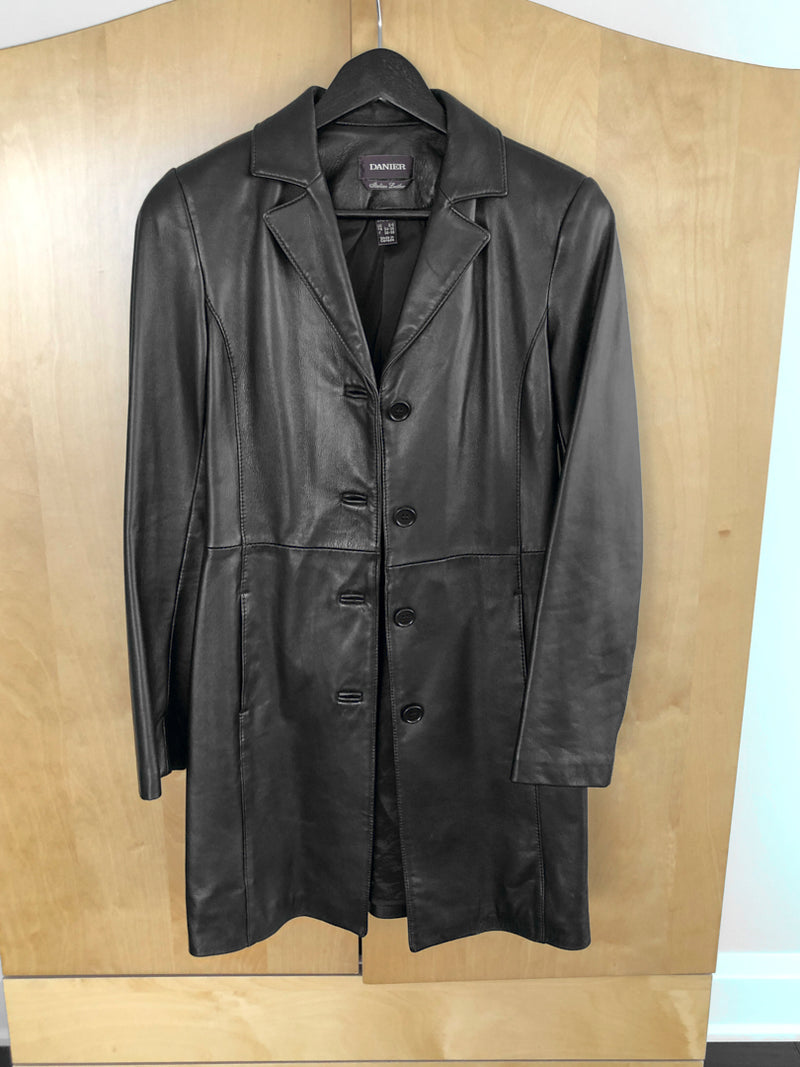 Men s Danier Italian Leather Black Long Coat Sell My Stuff Canada Canada s Content and Estate Sale Specialists