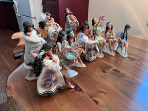 The Ashton-Drake Galleries Figurine Lot