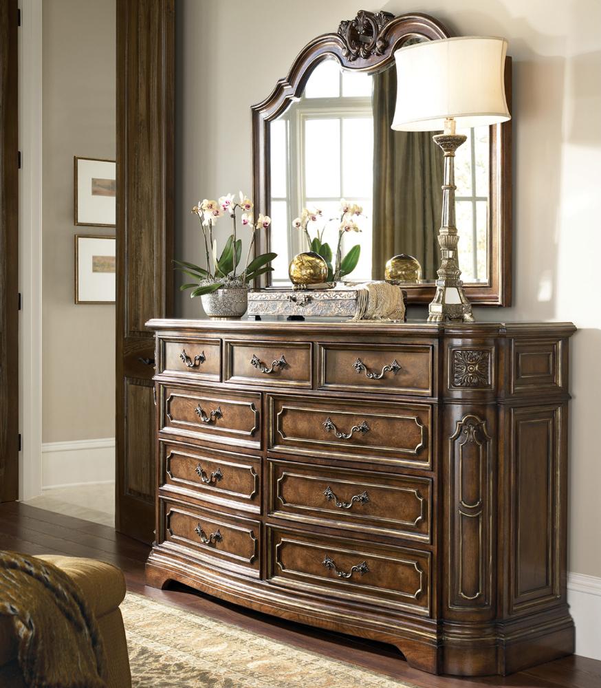 Drexel Heritage Casa Vita Lombardi 9-Drawer Dresser – Sell My