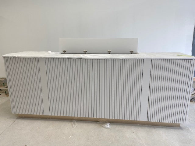 Custom Made BRAND NEW TV Cabinet, with TV Lift (Nexus 21 L50)